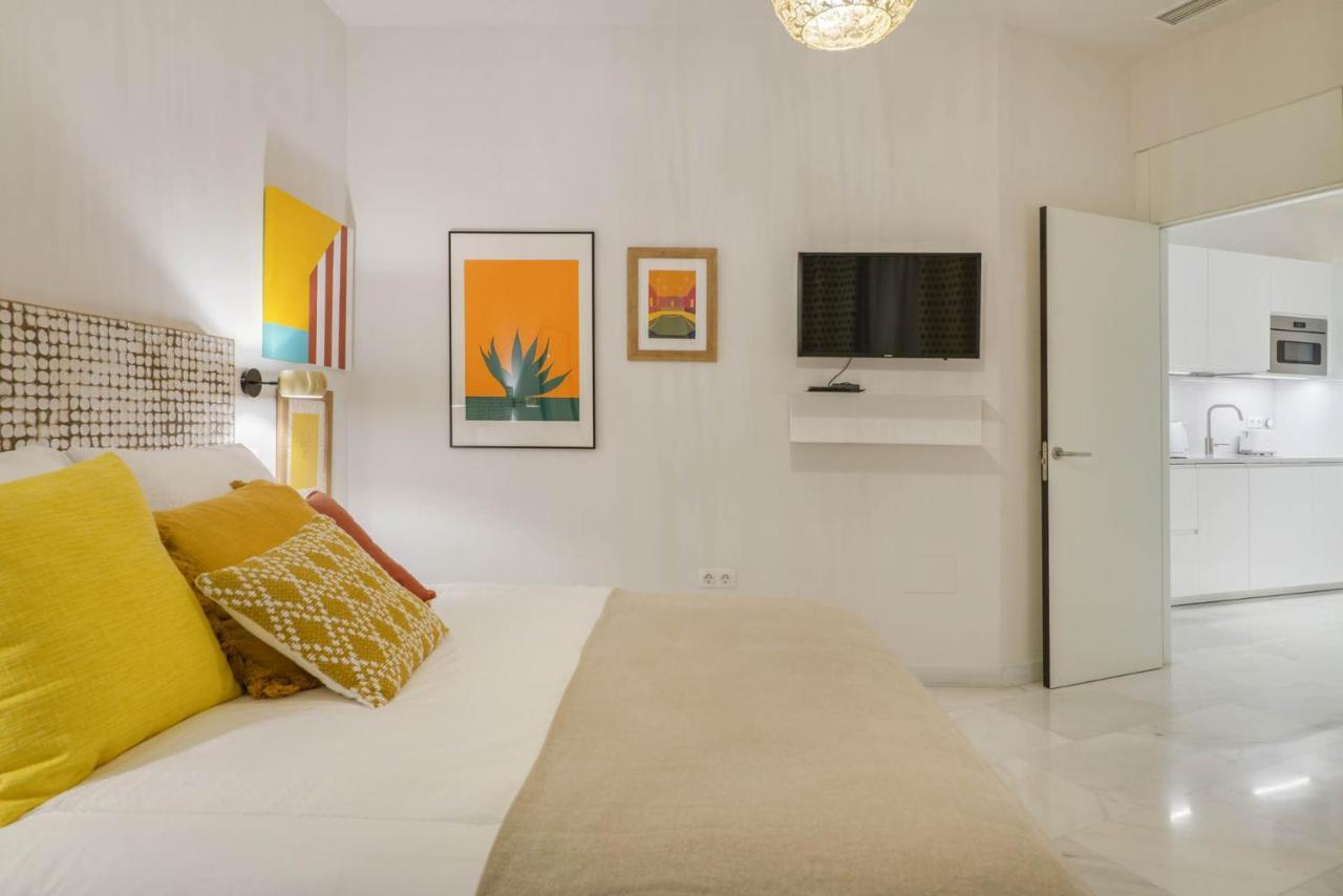 Larios Suites In Malaga By Solaga Holiday Homes Eksteriør bilde
